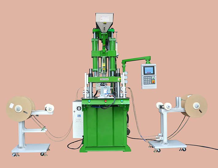 手機卡托注塑機、TYPE-C連接器注塑機，汽車(chē)精密連接器注塑機DRV4-85T全自動(dòng)化拉帶注塑機